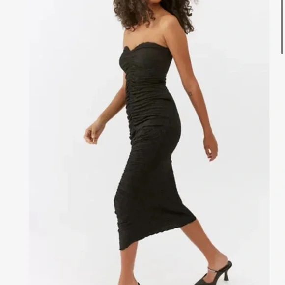 Urban Outfitters | Dresses | Urban Outfitters Nadia Ruched Strapless Dress | Poshmark Urban Outfitters | Dresses | Urban Outfitters Nadia Ruched Strapless Dress | Poshmark